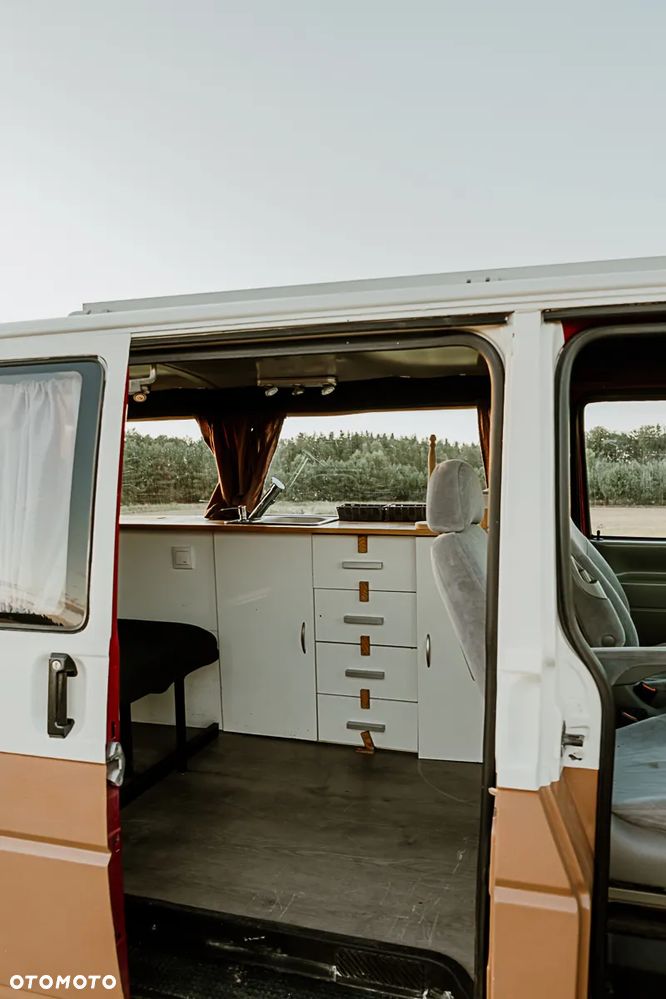 Volkswagen Transporter Standard - 9