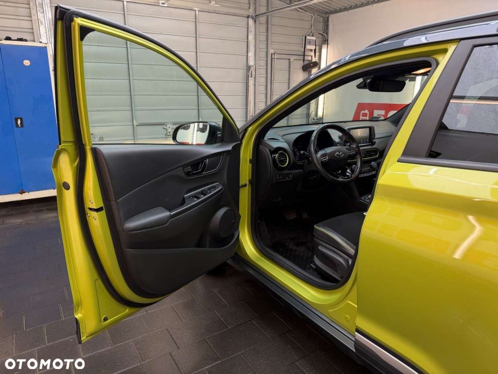 Hyundai Kona - 21