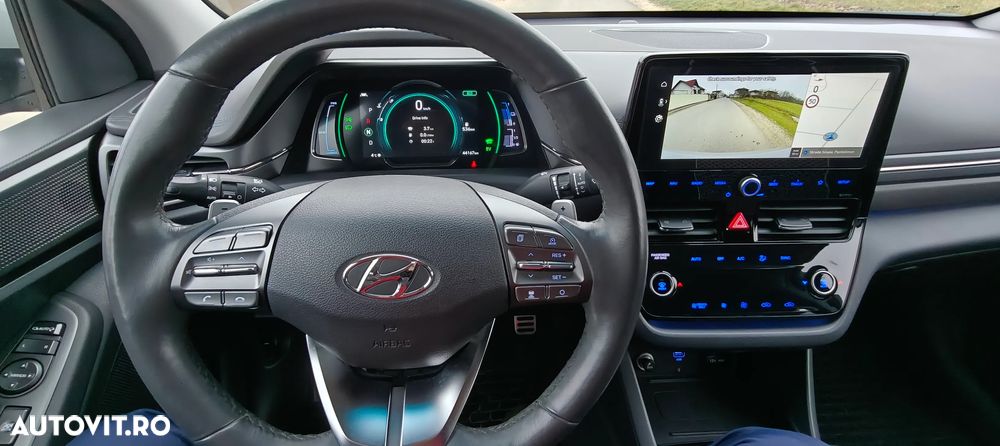 Hyundai IONIQ - 2