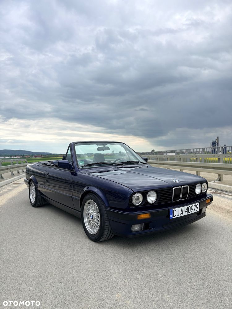 BMW Seria 3 318i - 2