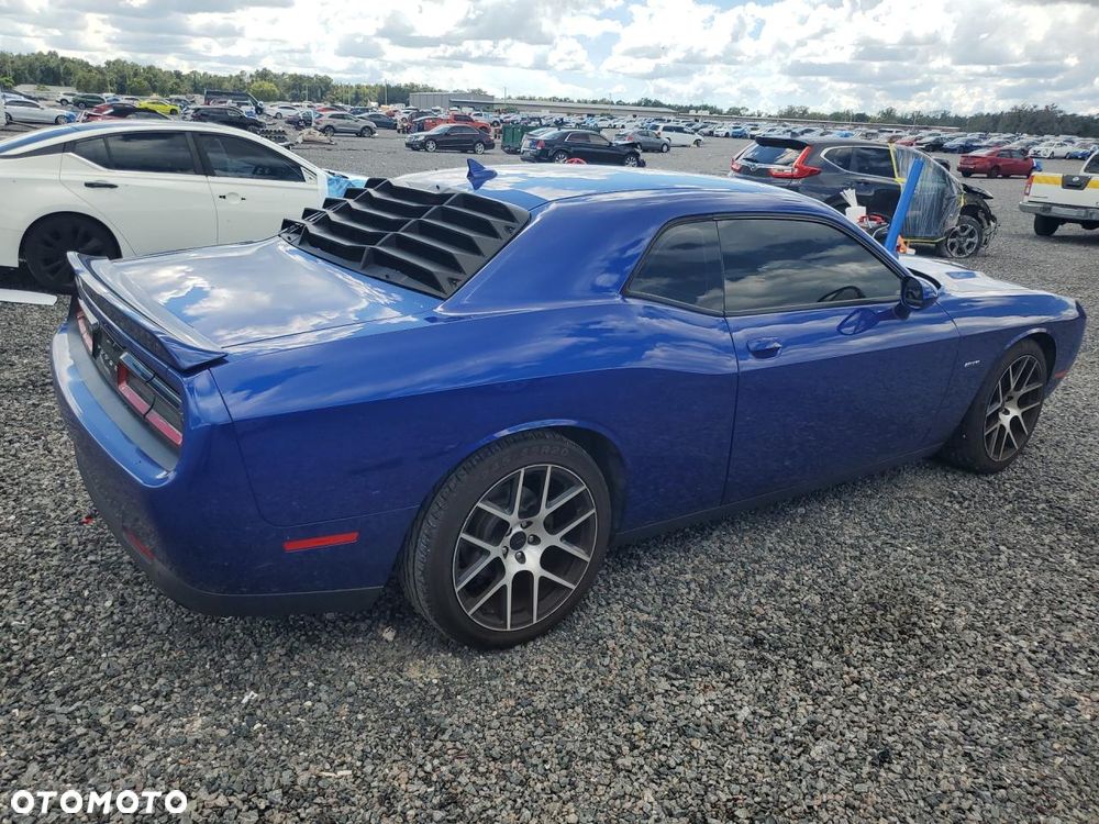 Dodge Challenger Automatik R/T Plus - 4