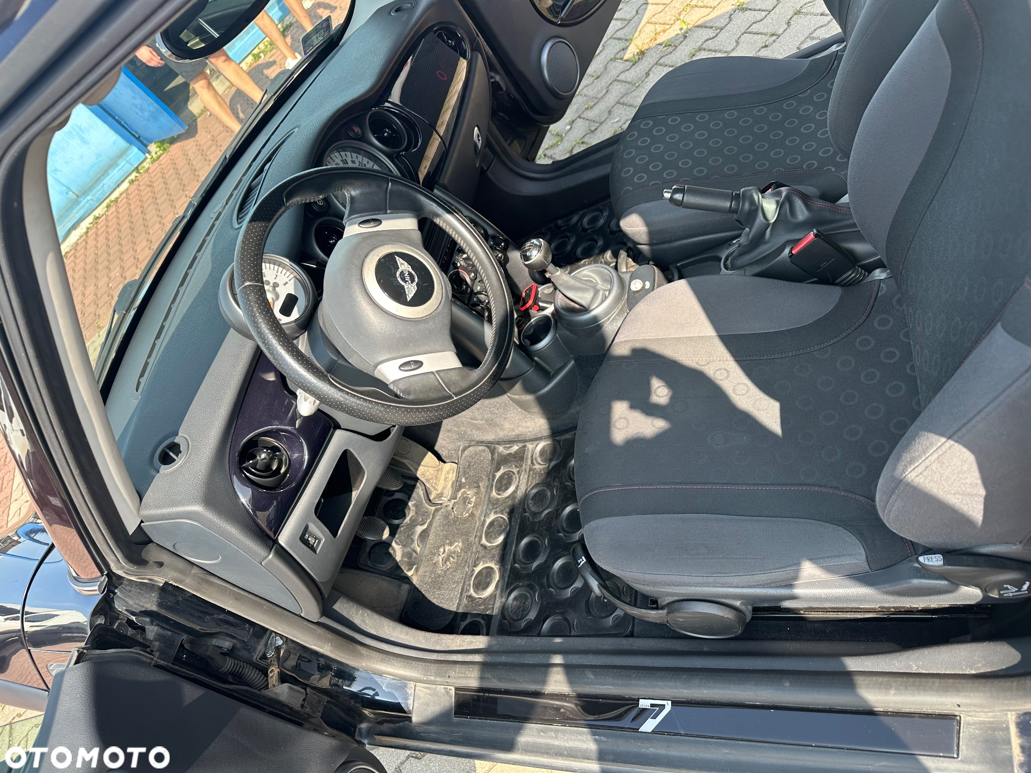 MINI Cooper Seven - 12