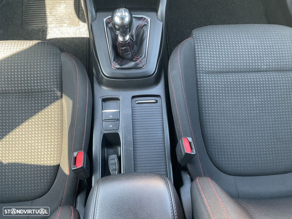 Ford Focus SW 1.0 EcoBoost MHEV ST-Line Style SIP - 30