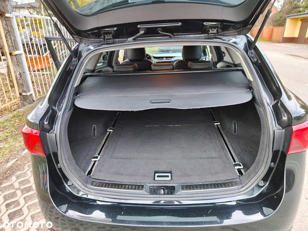 Toyota Avensis 1.8 Premium - 20