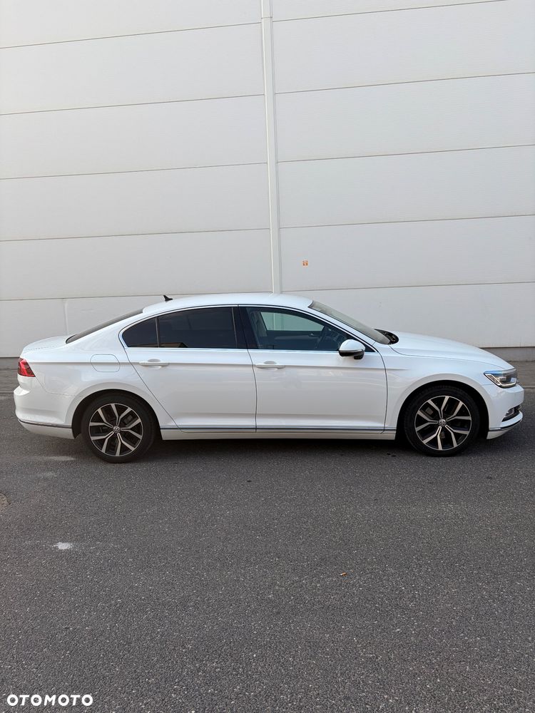 Volkswagen Passat 1.8 TSI (BlueMotion Technology) DSG Highline - 2