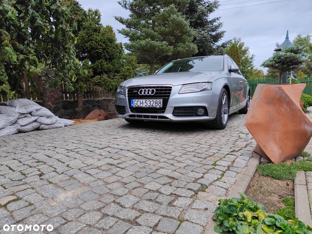 Audi A4 Avant - 4