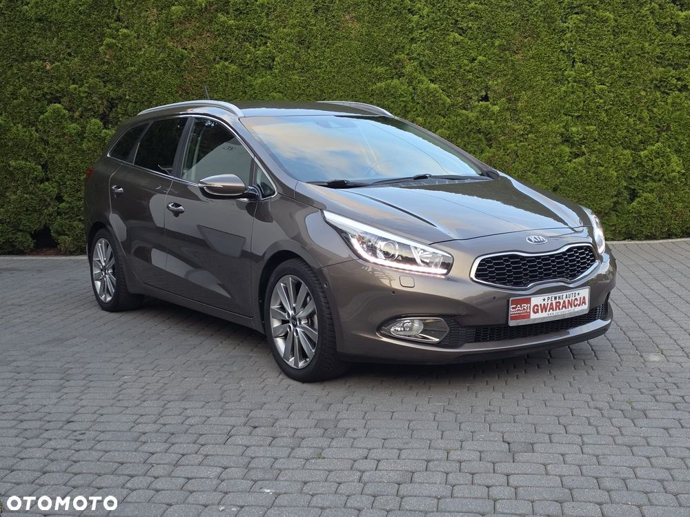 Kia Ceed 1.6 GDI DCT Platinum Edition - 6