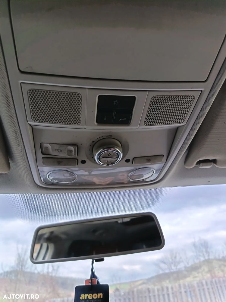 Volkswagen Tiguan 2.0 TDI CR DPF 4Motion DSG Sport&Style - 17