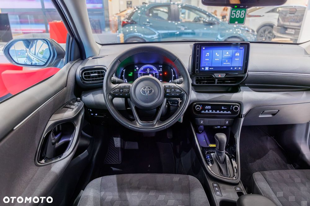 Toyota Yaris Hybrid 1.5 Style - 27