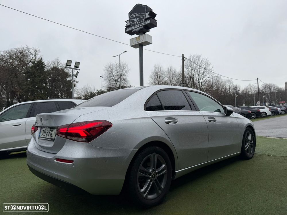 Mercedes-Benz A 200 Limousine d Style Plus Aut. - 4