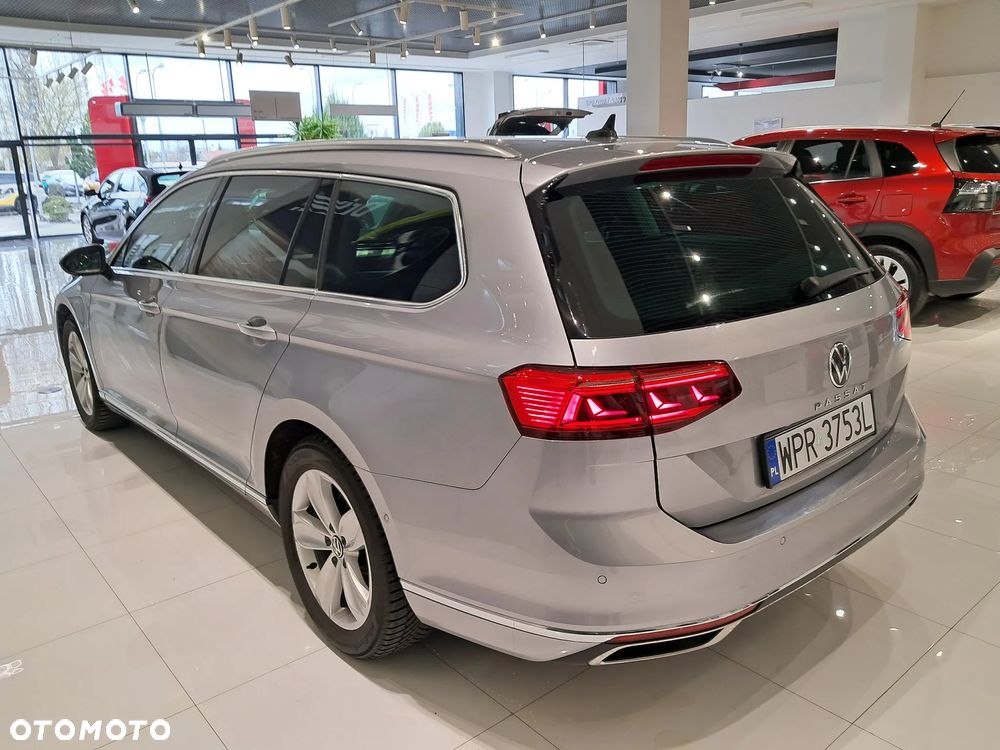 Volkswagen Passat 2.0 TSI Elegance DSG - 7