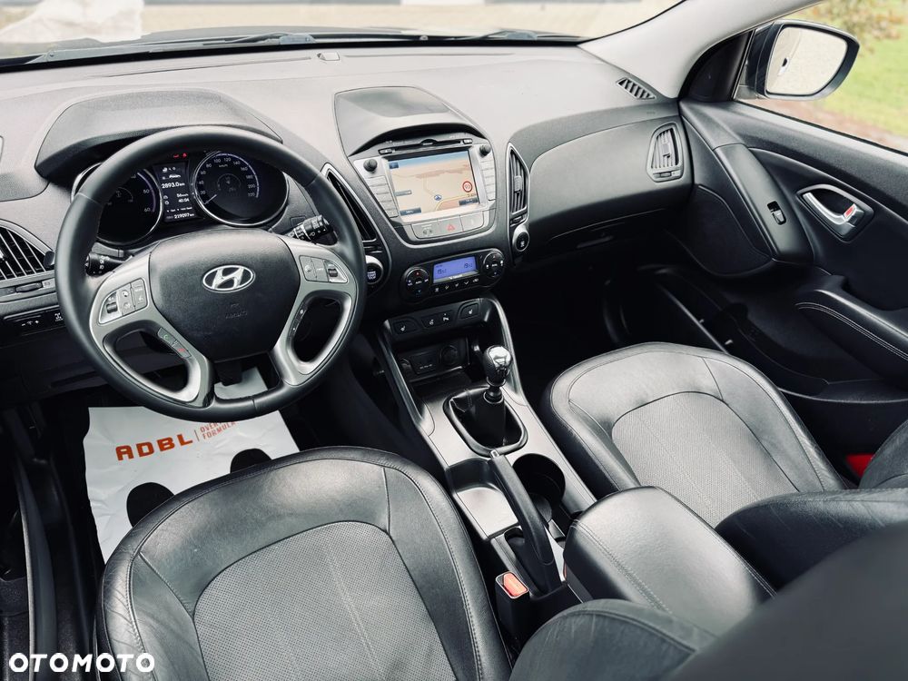 Hyundai ix35 2.0 CRDi 4WD Premium - 24