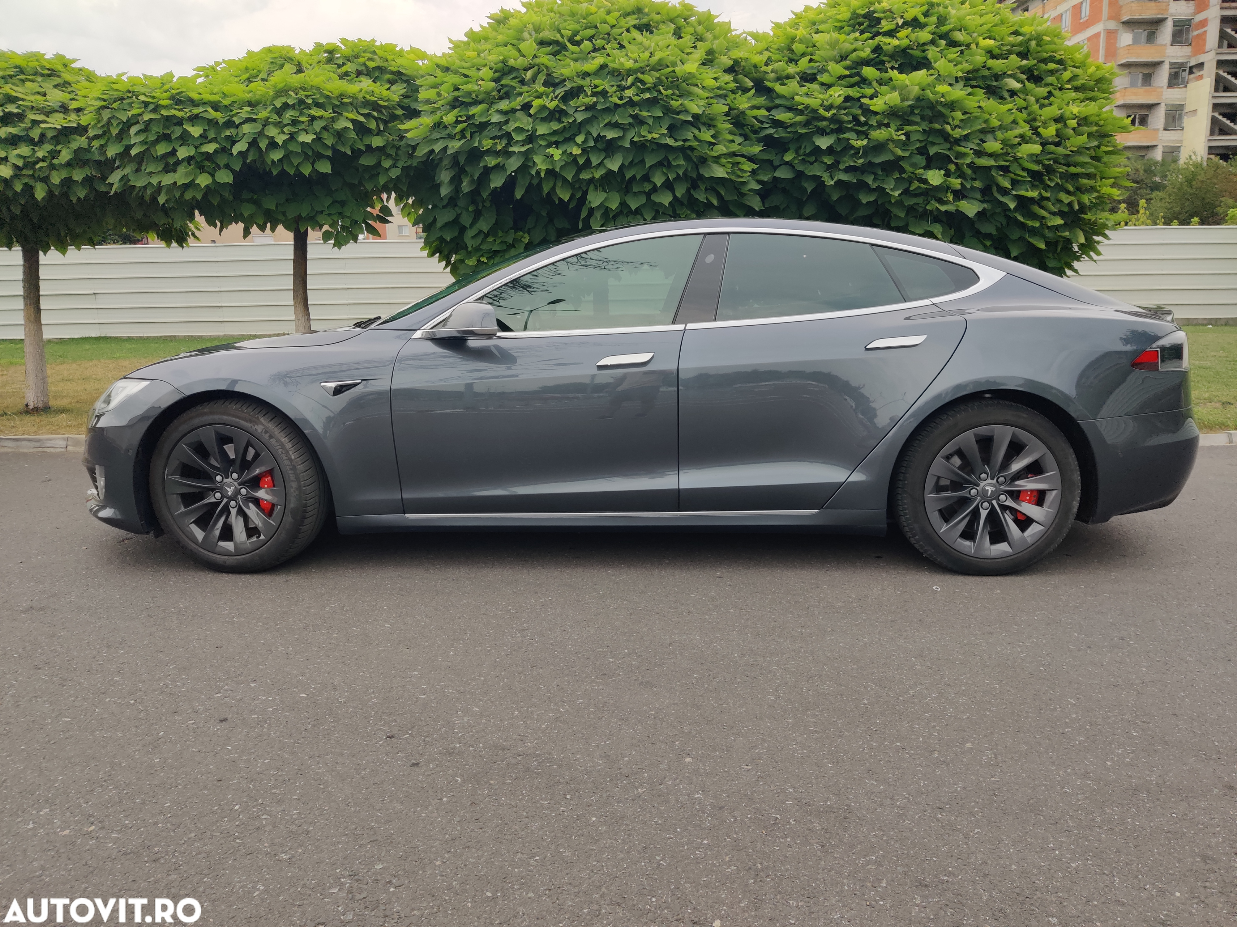 Tesla Model S 70D Allradantrieb - 8