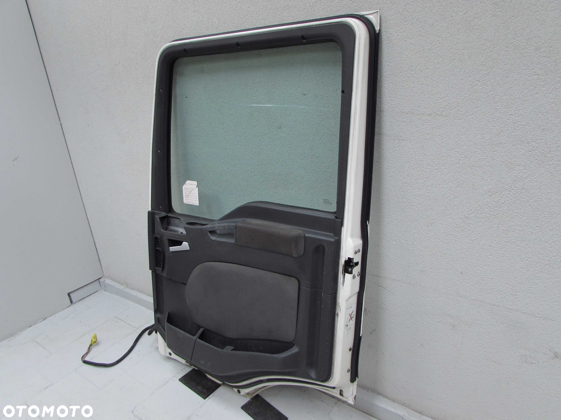 MAN TGL TGM TGA 8-180 07-12 DRZWI PRAWE PRZOD KPL - 9