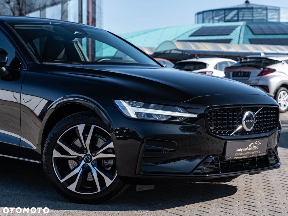 Volvo S60 B4 B DKG Plus Dark - 10