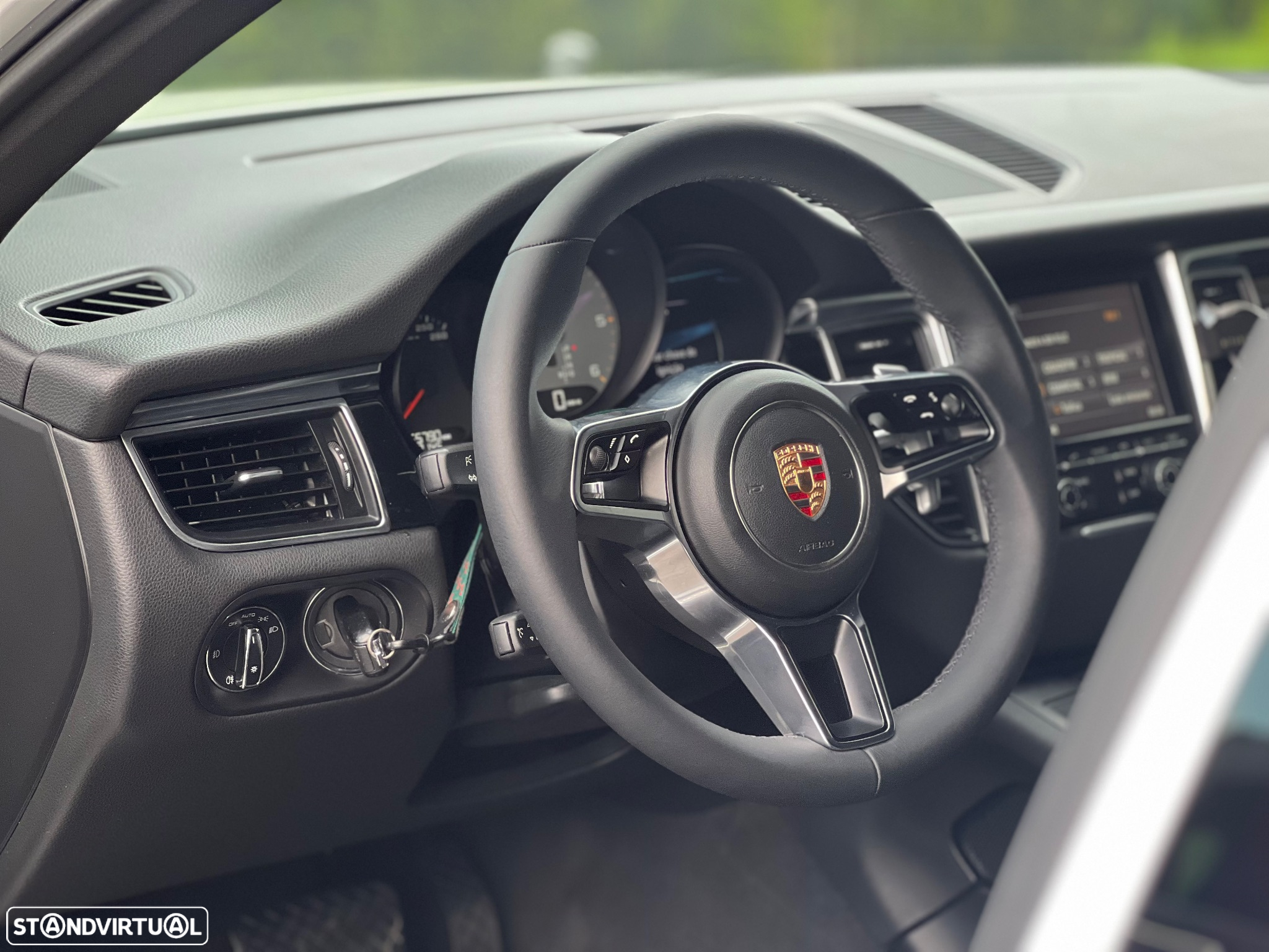 Porsche Macan S - 9