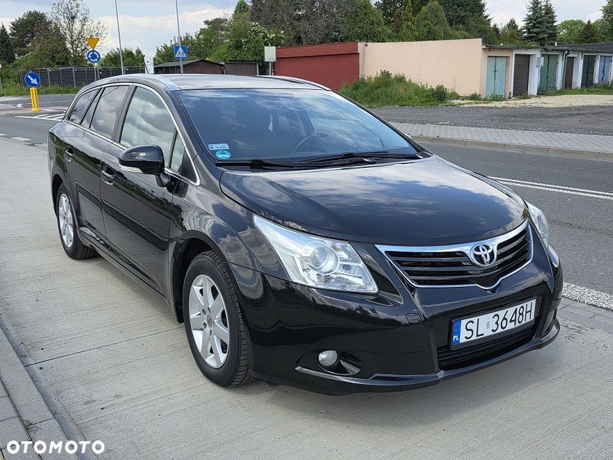 Toyota Avensis 2.0 D-4D Platinium - 8