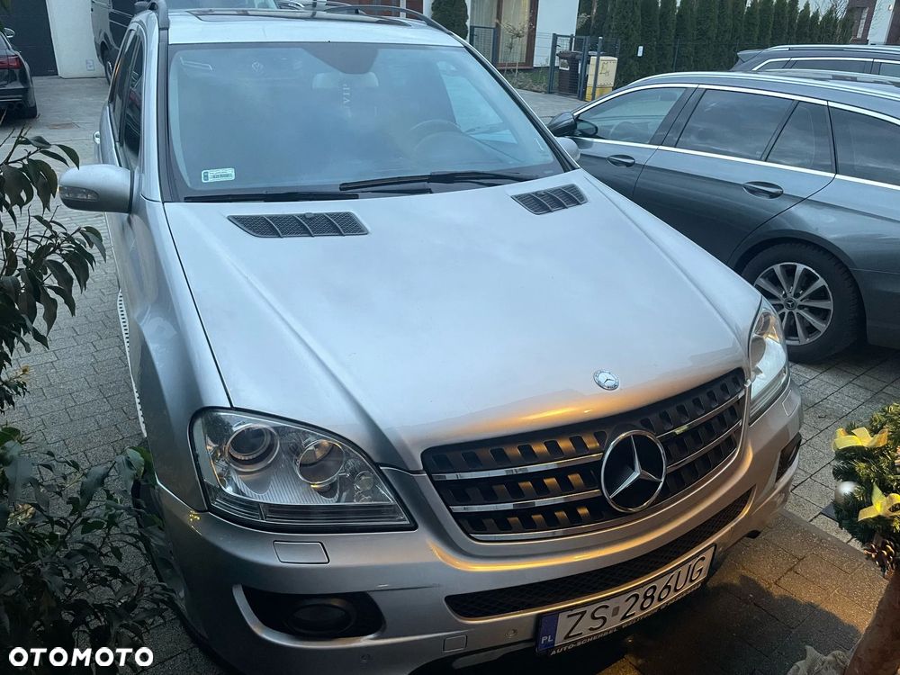 Mercedes-Benz ML - 2