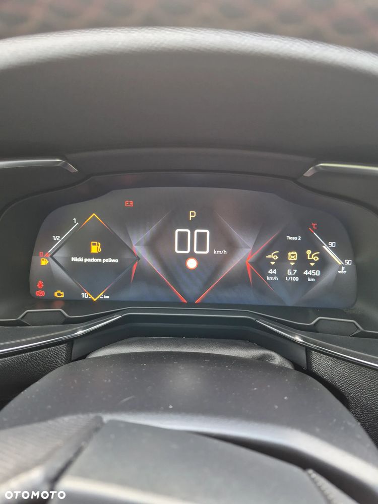 DS Automobiles DS 7 Crossback 1.5 BlueHDi Bastille + - 19