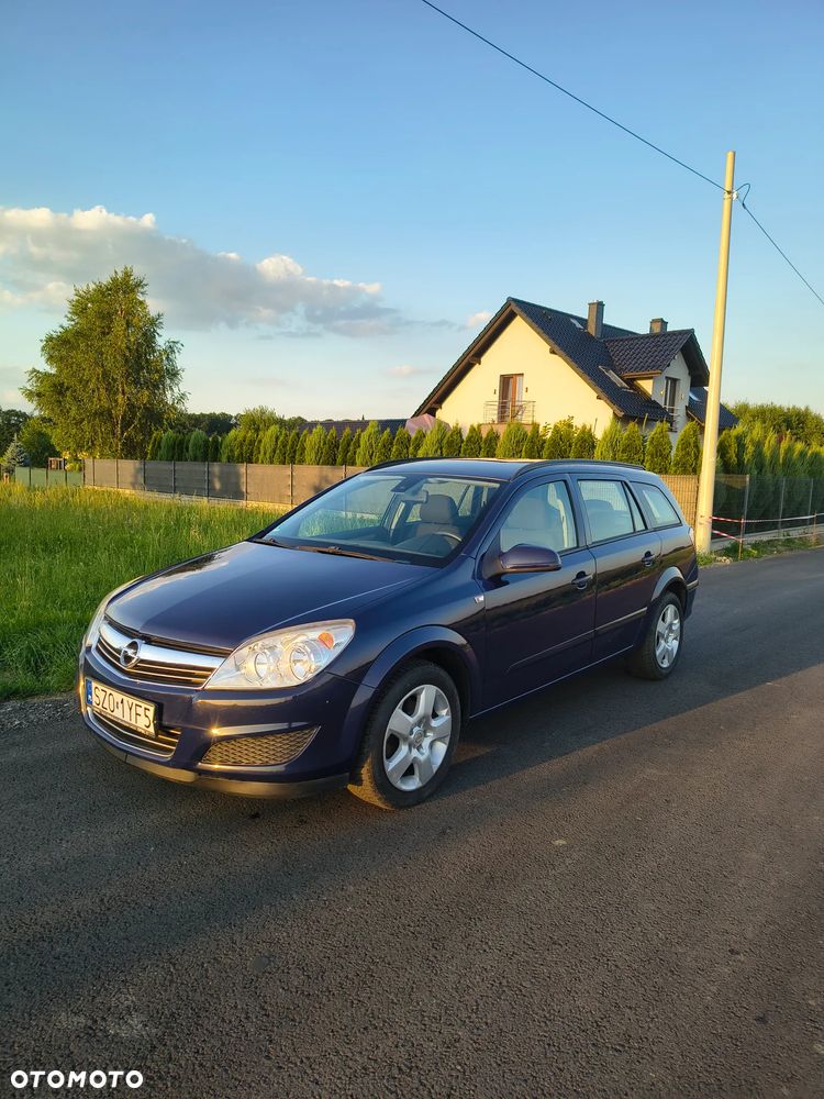 Opel Astra 1.4 NJoy - 1