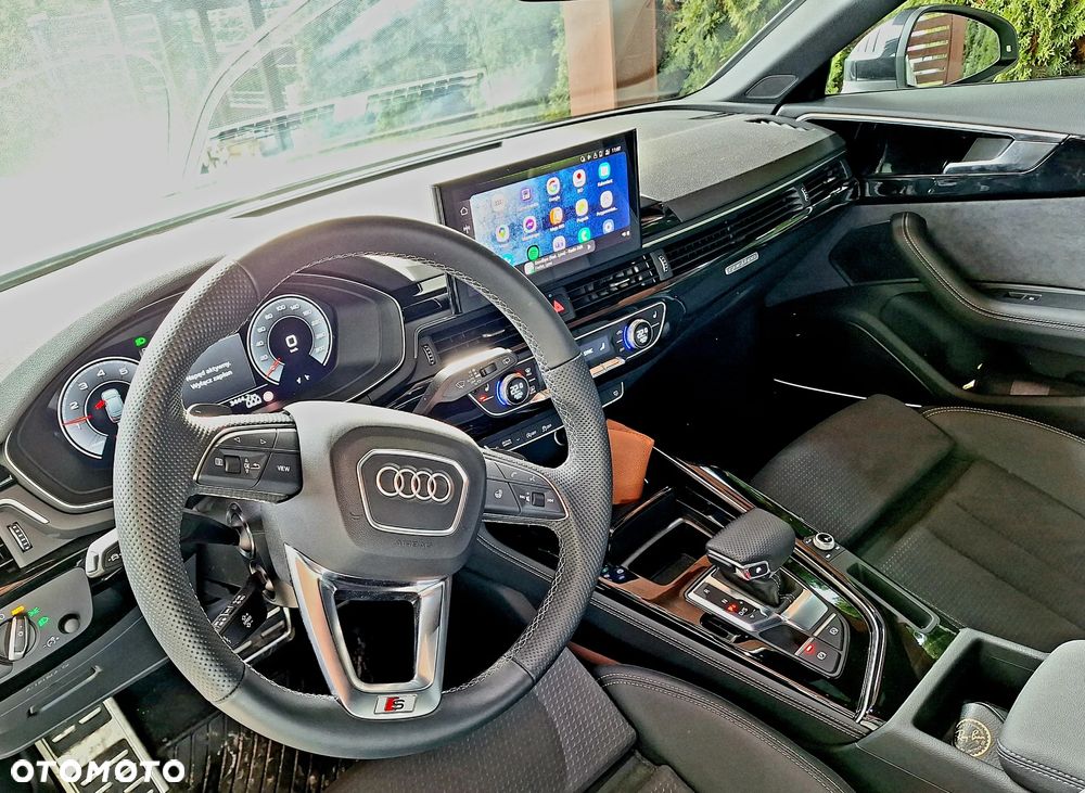 Audi A4 - 24