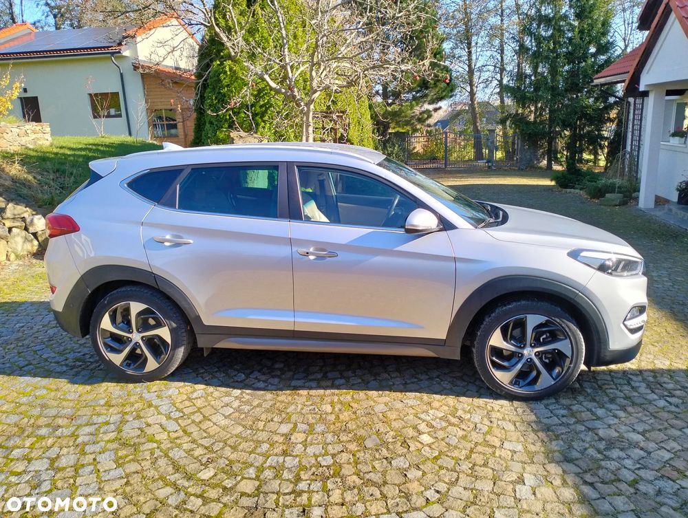 Hyundai Tucson 1.7 CRDI BlueDrive Premium 2WD DCT - 2