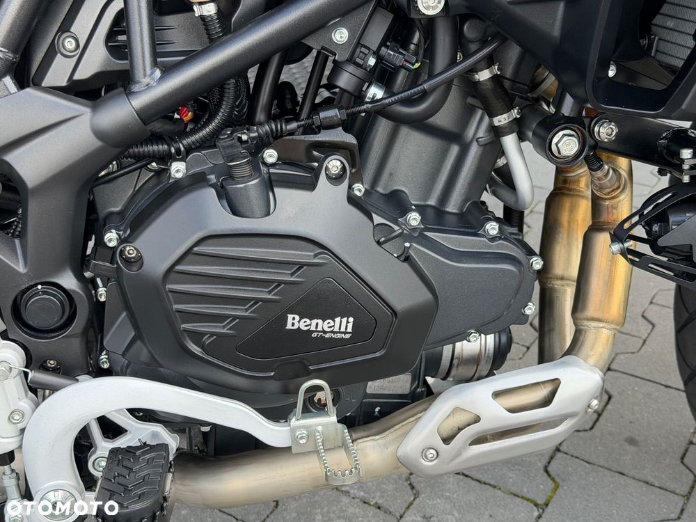 Benelli TRK 502X - 15