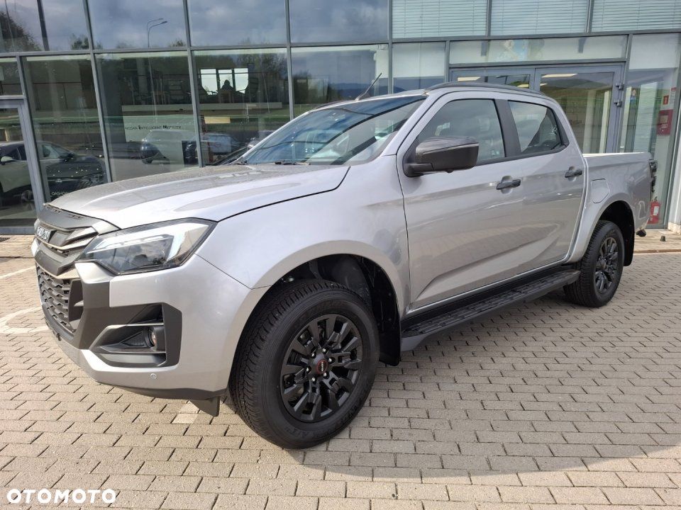 Isuzu D-Max - 6