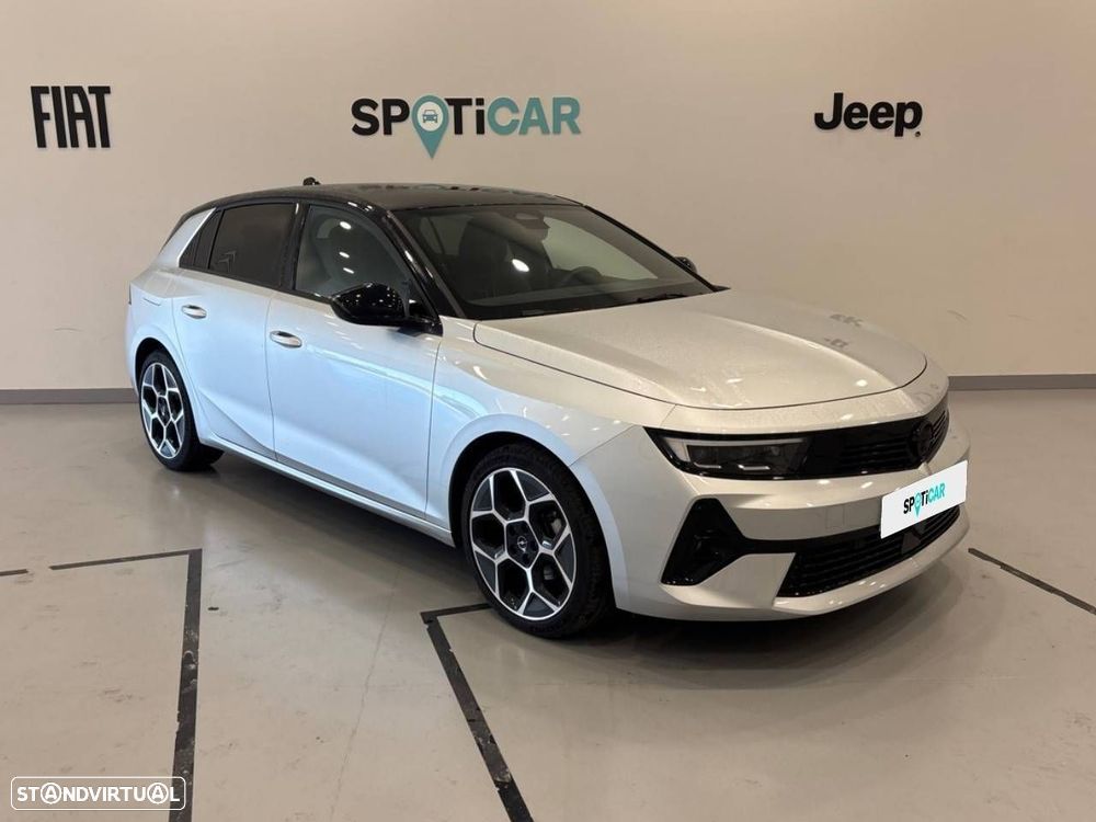 Opel Astra 1.2 T GS Aut. - 3