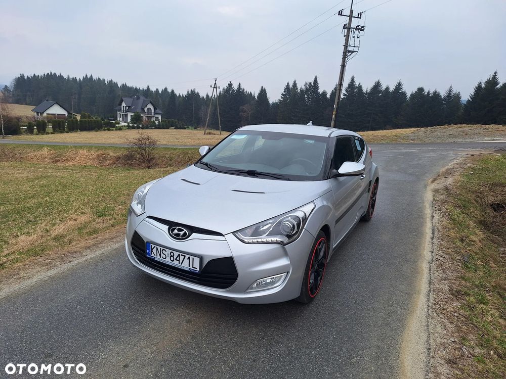 Hyundai Veloster 1.6 GDI Comfort - 2
