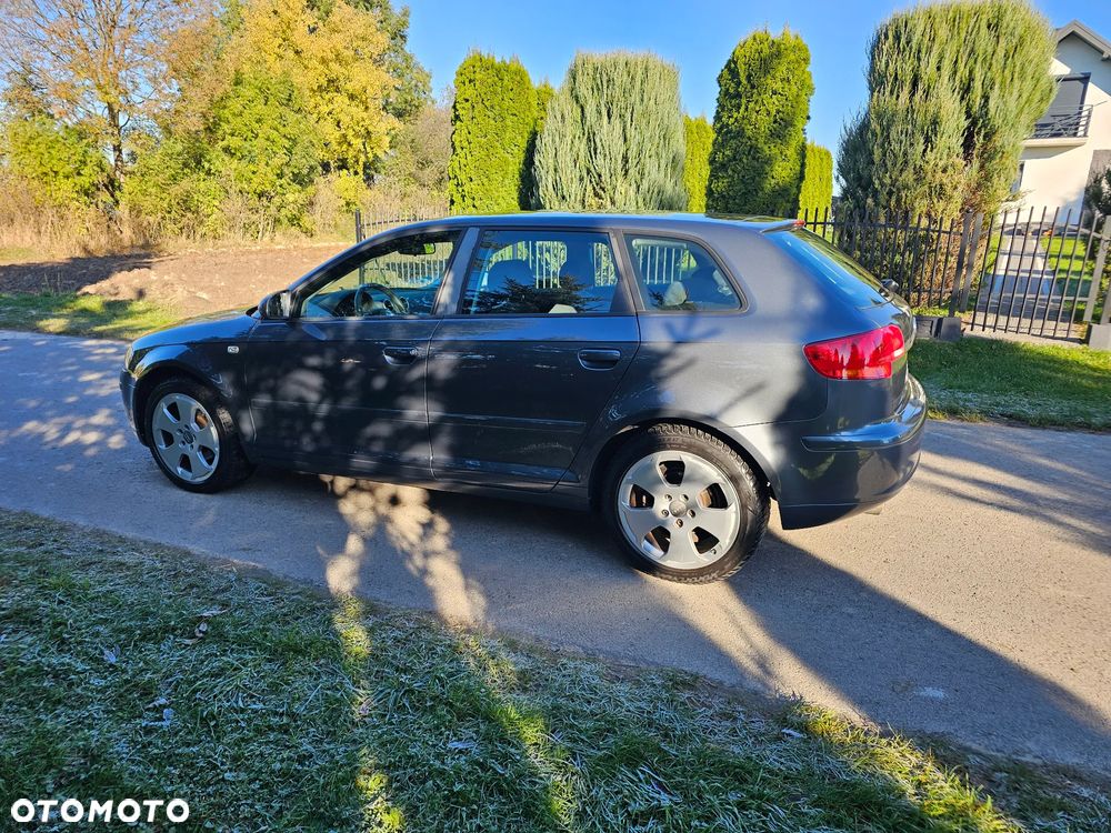 Audi A3 Sportback 1.6 Ambition - 34