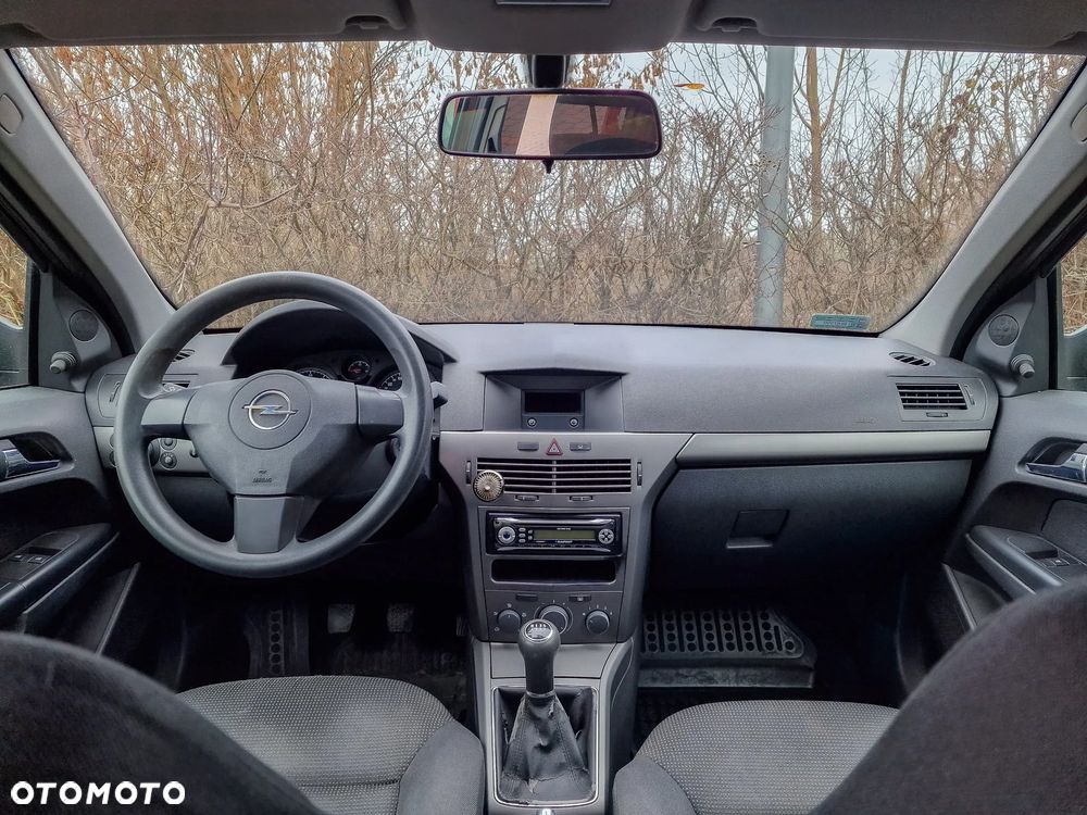 Opel Astra 1.4 Essentia - 2