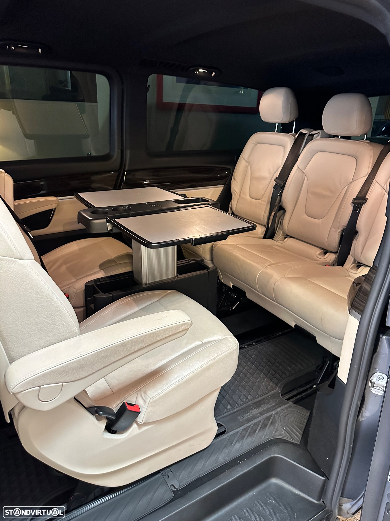 Mercedes-Benz V 250 BlueTEC Longo Avantgarde - 5