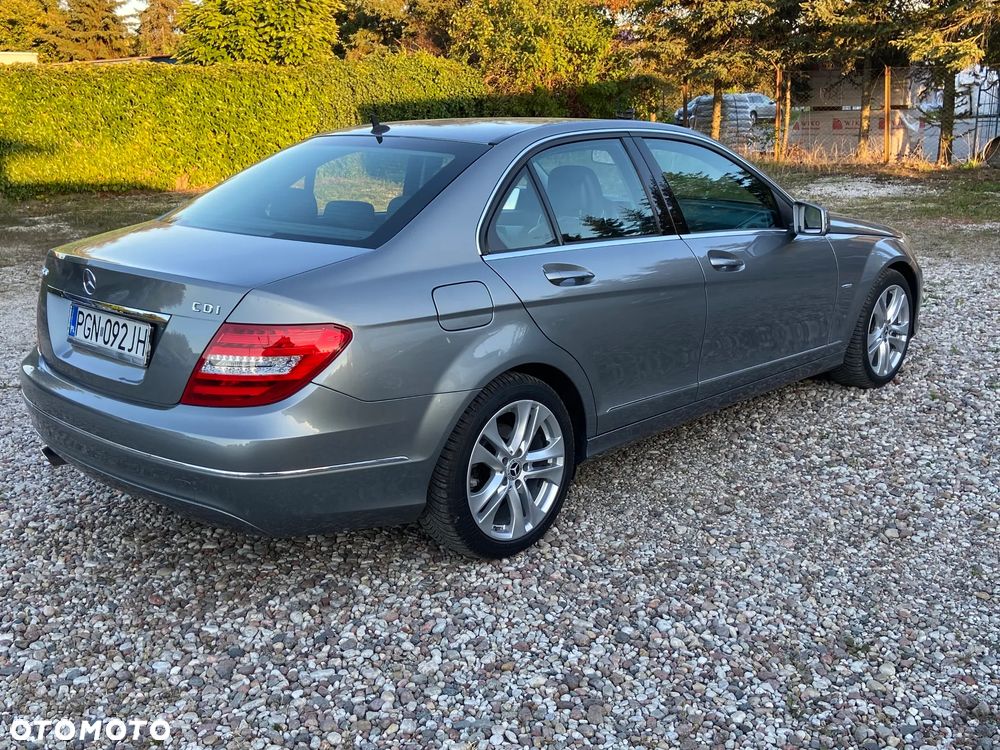 Mercedes-Benz Klasa C 180 CDI Avantgarde Edition - 9