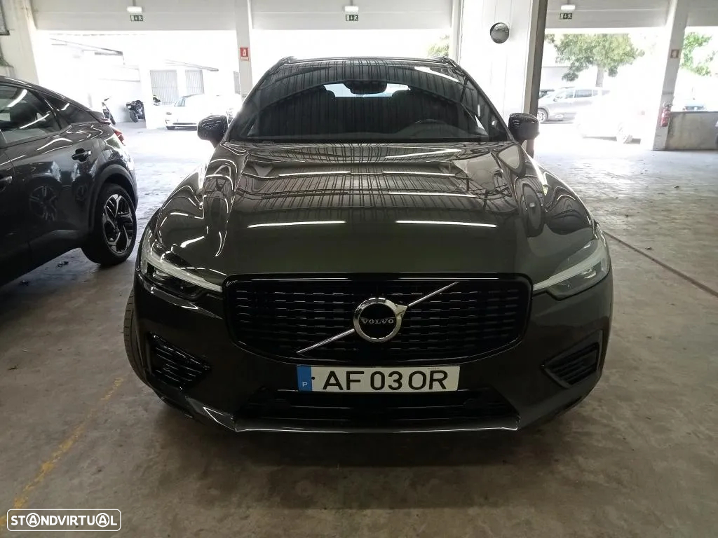 Volvo XC 60 2.0 T6 PHEV R-Design AWD - 5