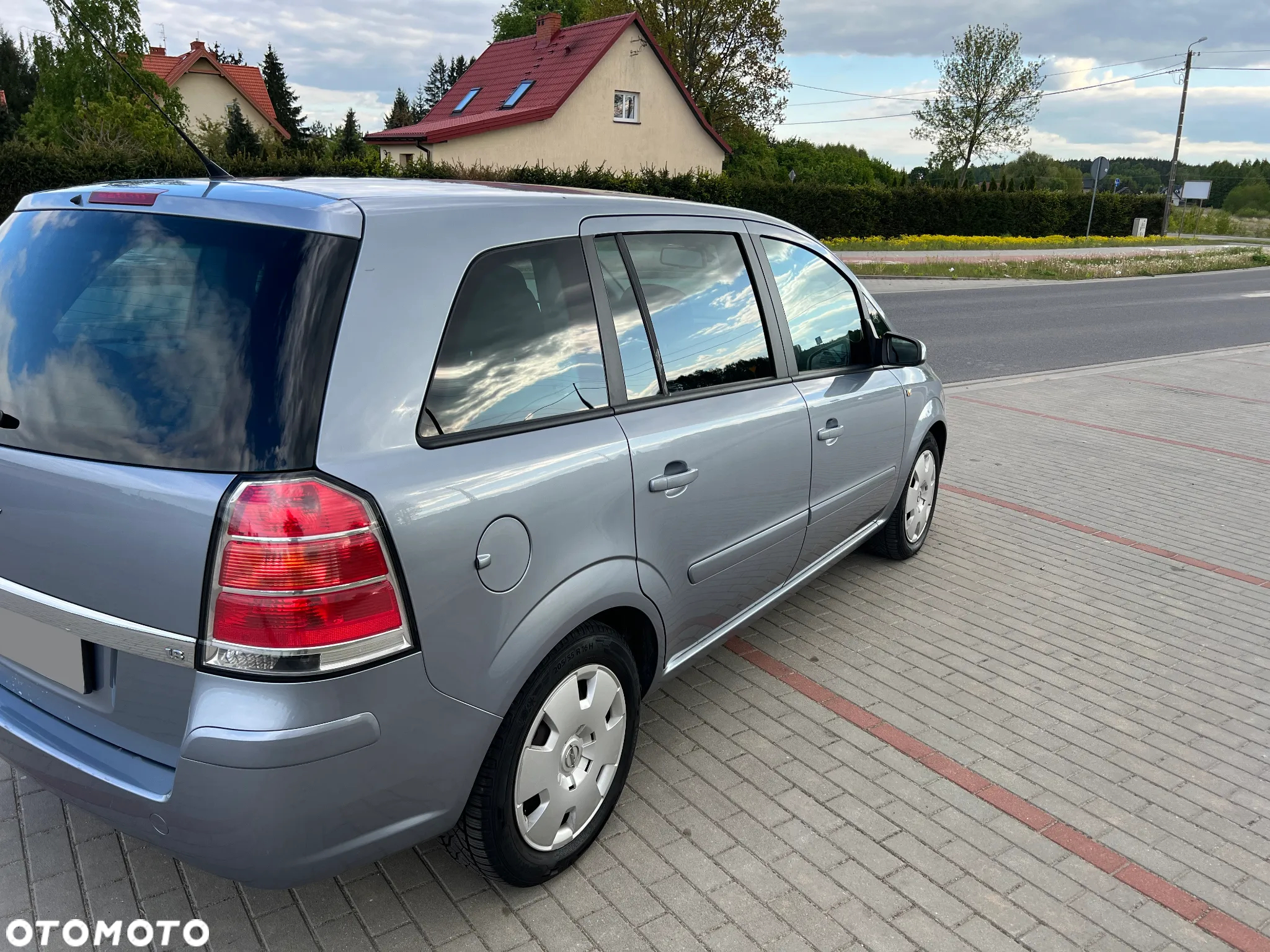 Opel Zafira 1.8 Elegance - 21