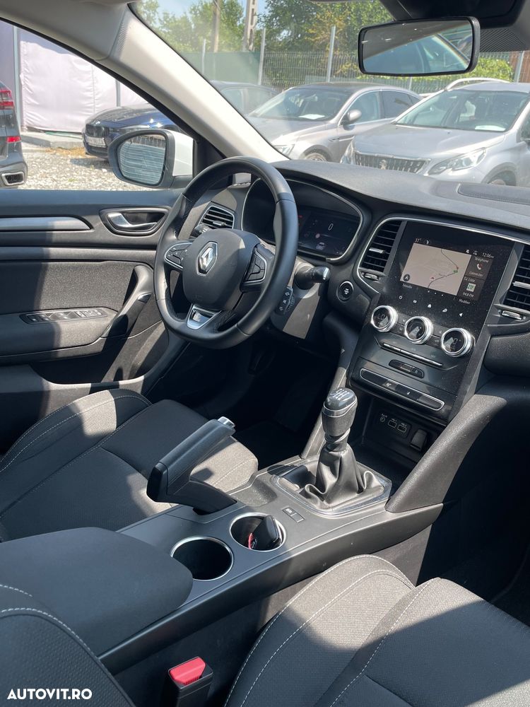 Renault Megane - 8