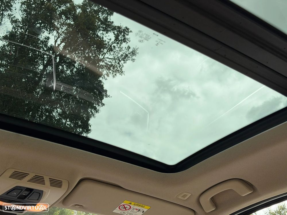 BMW 216 Active Tourer d Luxury Line - 21