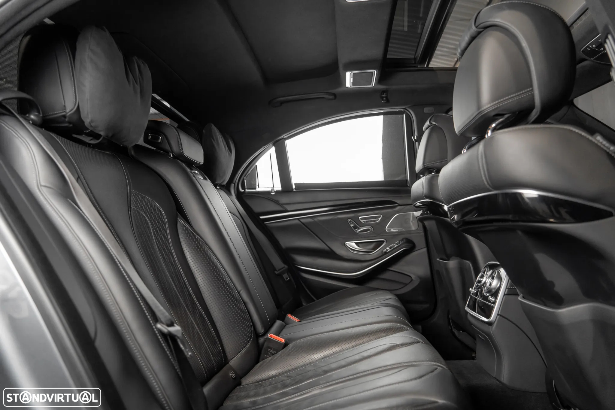Mercedes-Benz S 400 d 4-Matic - 24