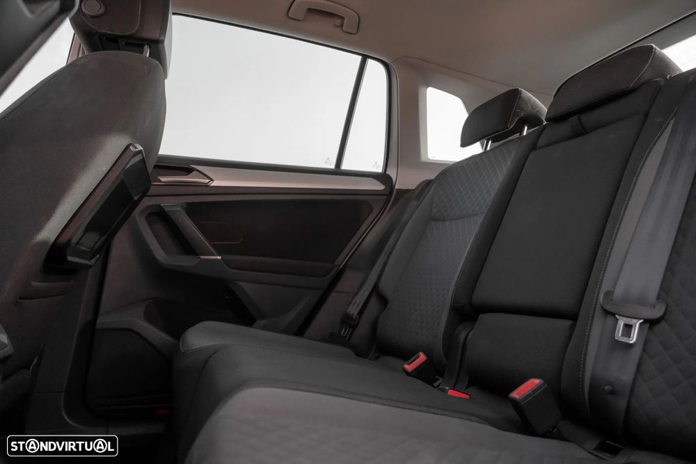 VW Tiguan 2.0 TDI Confortline DSG - 9