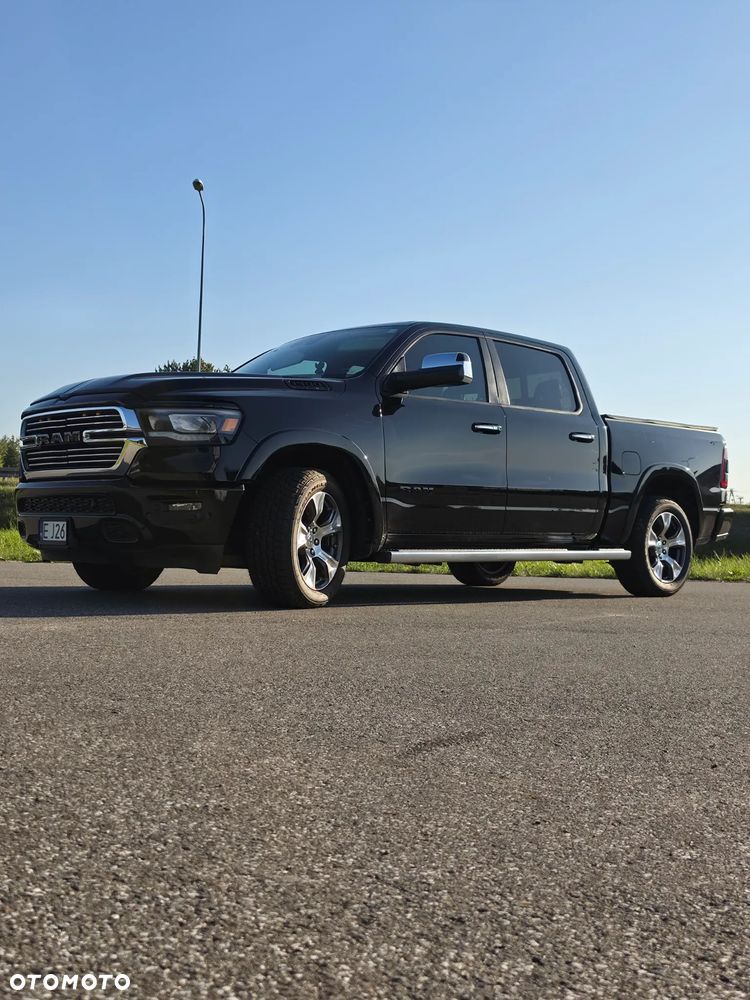 RAM 1500 Crew Cab Shortbed Laramie - 18