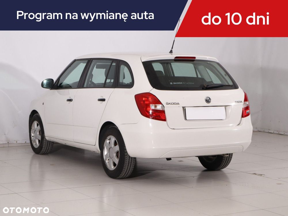 Skoda Fabia - 6