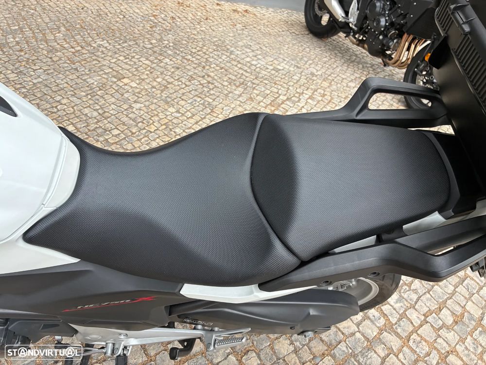 Honda NC750X - 9