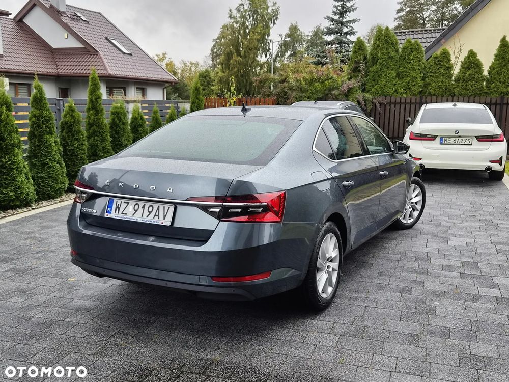 Skoda Superb 1.5 TSI Style DSG - 4