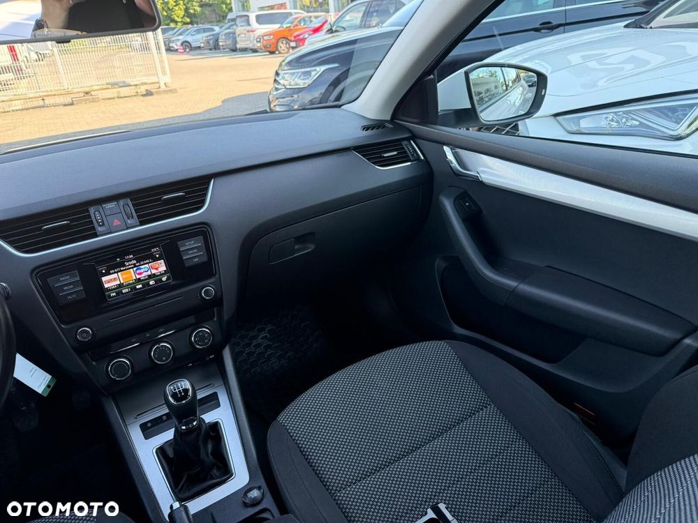 Skoda Octavia 1.6 TDI Ambition - 19