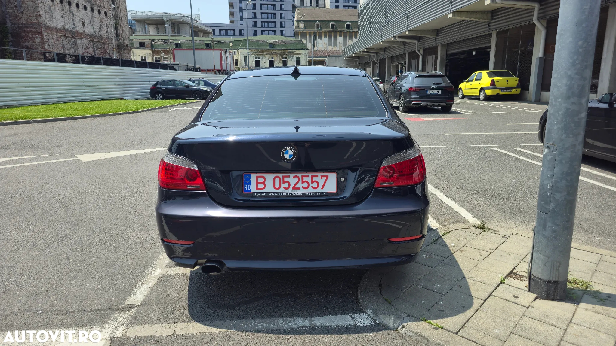 BMW Seria 5 520d - 7