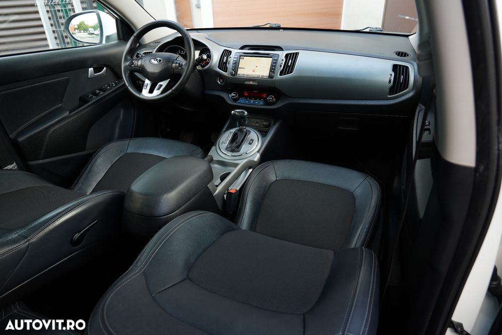 Kia Sportage 2.0 DSL HP 6AT 4x4 Style - 11