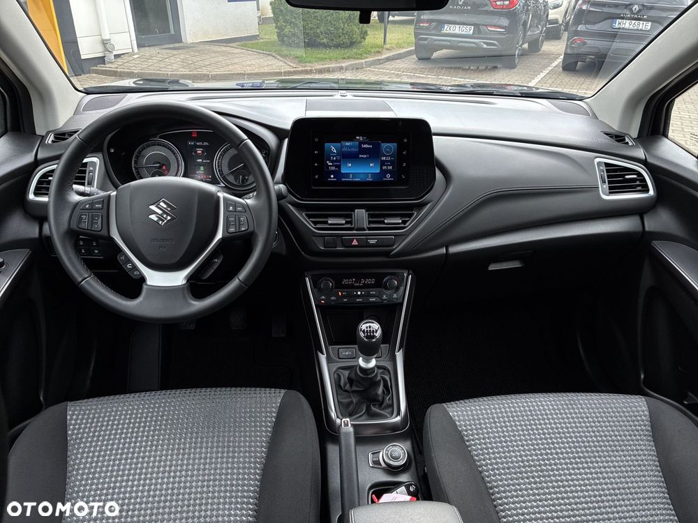 Suzuki S-Cross 1.4 SHVS Premium 4WD - 16