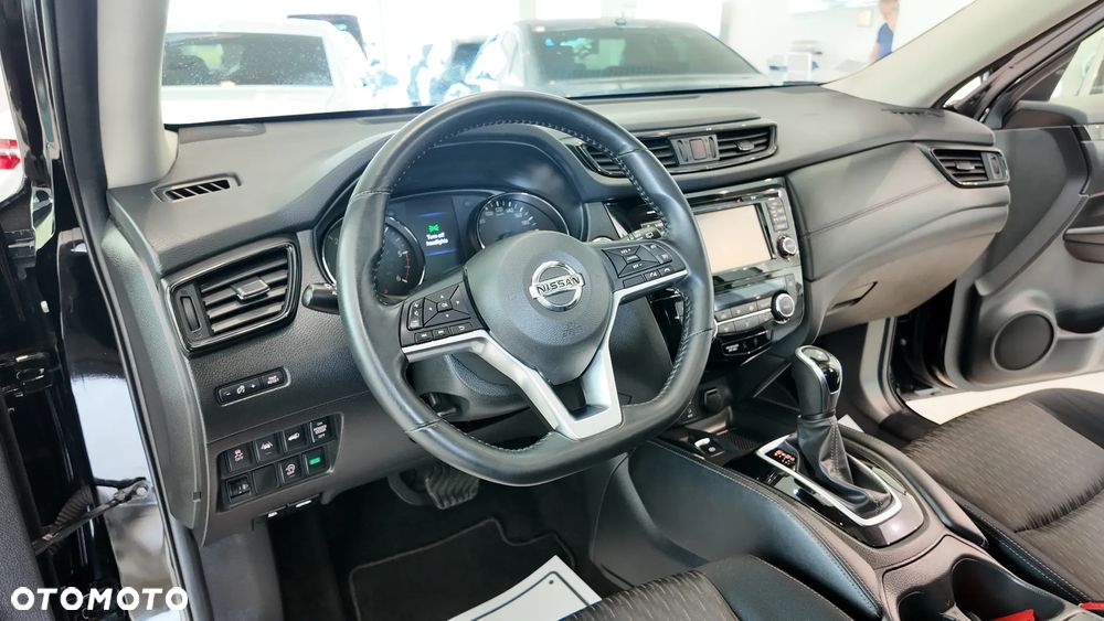 Nissan X-Trail 1.6 DCi Tekna 2WD Xtronic 7os - 24