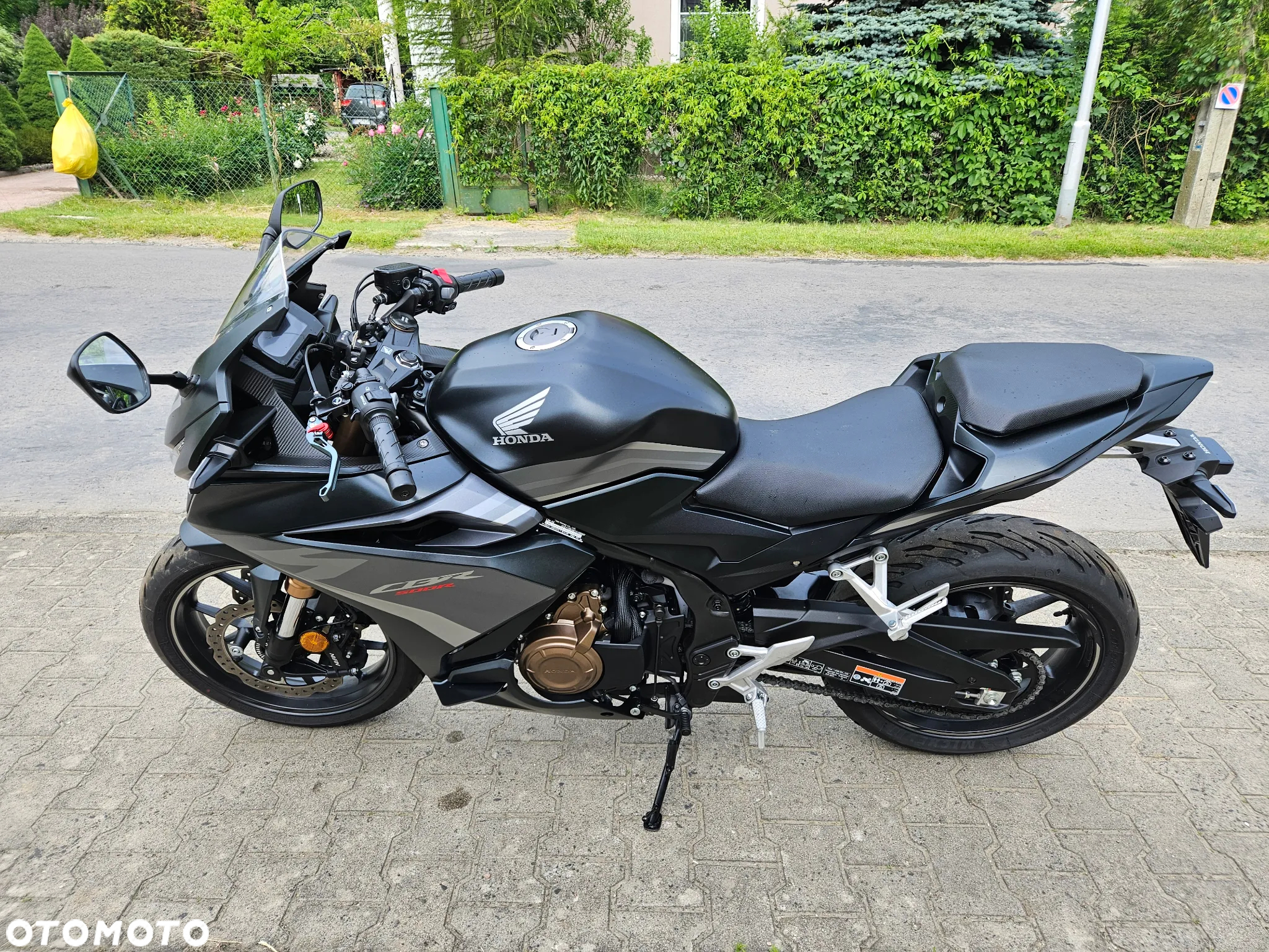 Honda CBR - 12